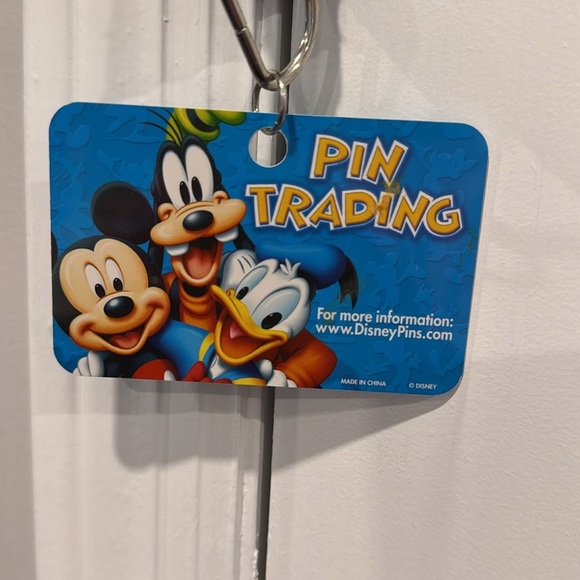 Disney Mickey Mouse Black and Blue Lanyard & Trading Card - Picture 3 of 5